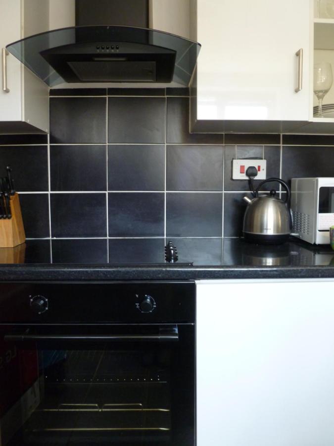 Cosy And Peaceful Maisonette With Terrace, Киддерминстер Экстерьер фото
