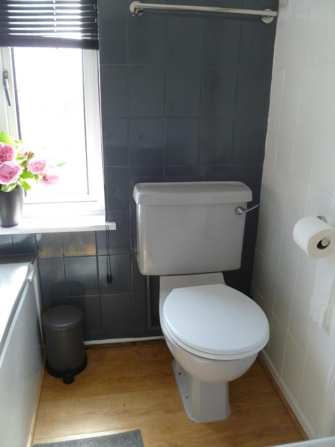 Cosy And Peaceful Maisonette With Terrace, Киддерминстер Экстерьер фото