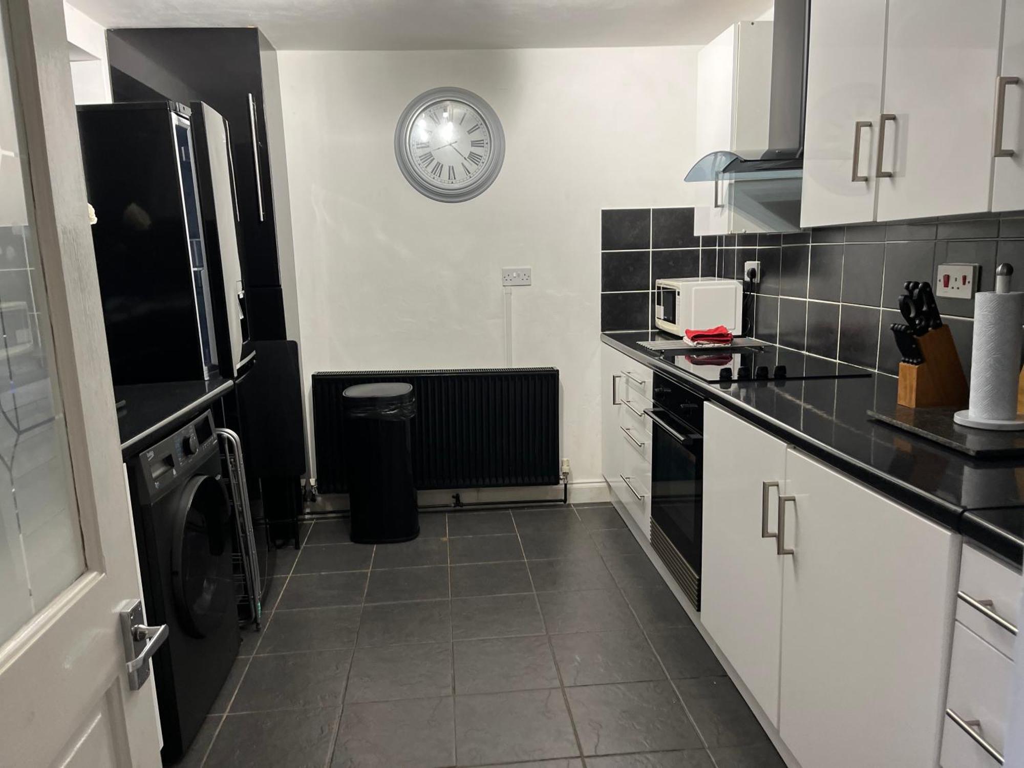 Cosy And Peaceful Maisonette With Terrace, Киддерминстер Экстерьер фото